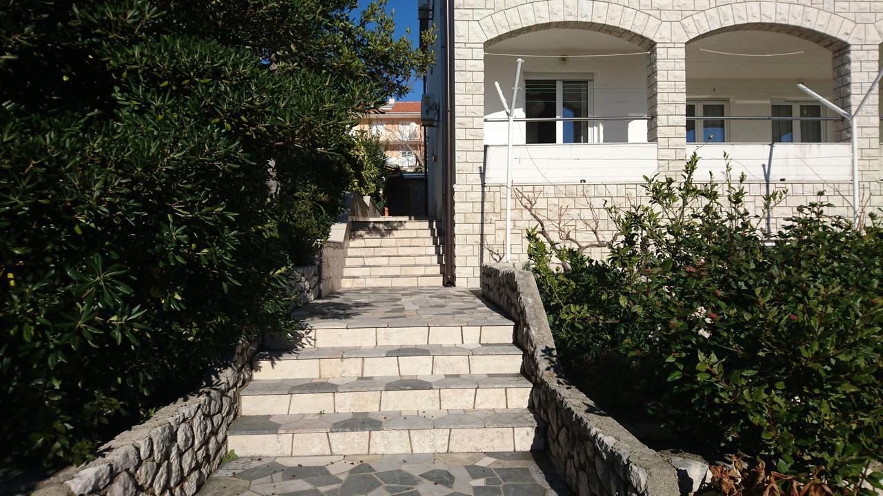 Apartments Marino โนวีวีโนดอลสกี ภายนอก รูปภาพ